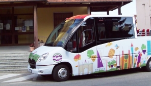 Il bus del Langhe Roero Sightseeing Tour